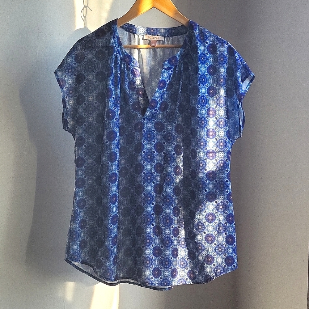 Roz & Ali top